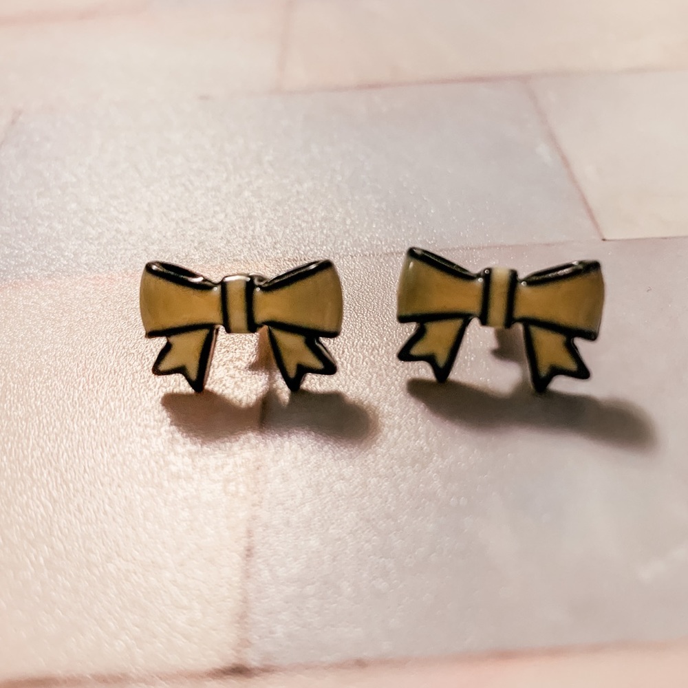 Betsey Johnson Bow Earrings